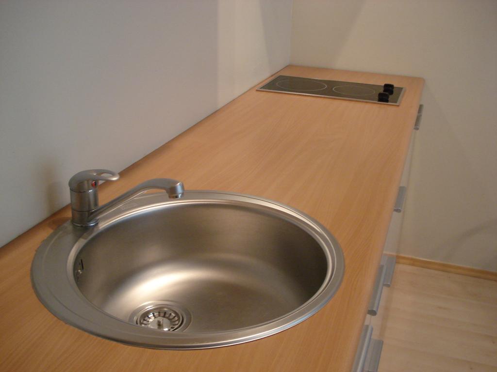 Riga Apartment Brivibas With Private Parking Exterior photo